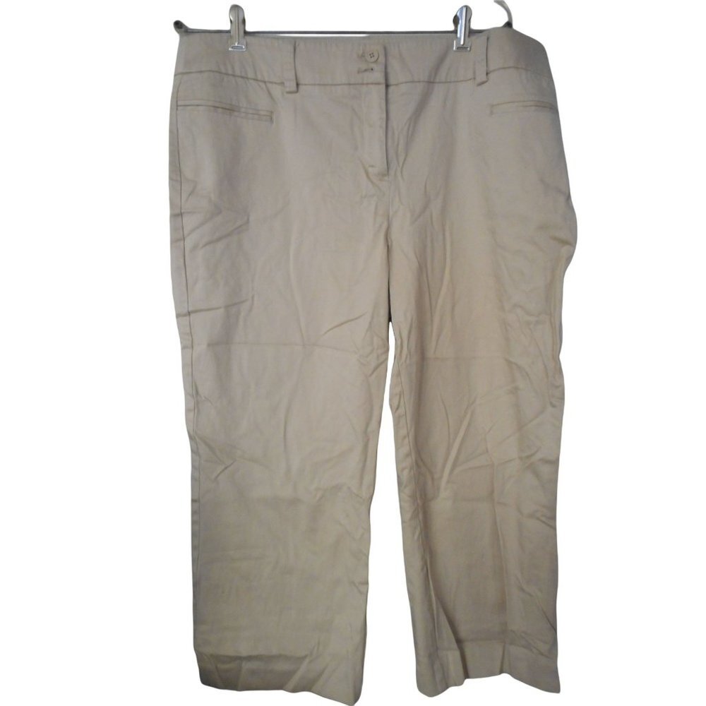 New York and Company Sz 18 cotton blend beige Capri Pants